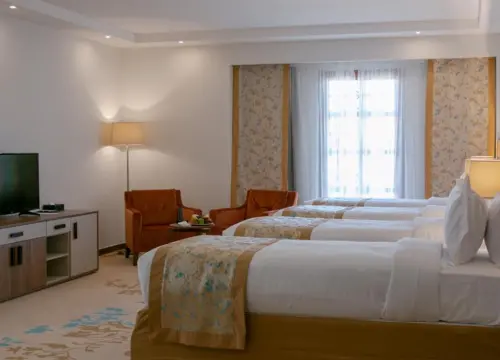 3 Eylül 2026 Hareketli 8 Günlük Umre 5 Yıldızlı Oteller | Uzman Turizm